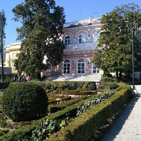 Central Apartment With Beautiful Sea View Opatija Exterior photo
