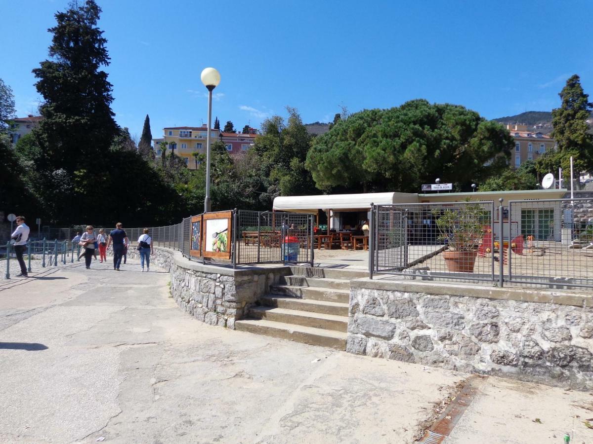Apartment With Beautiful Sea View Opatija
